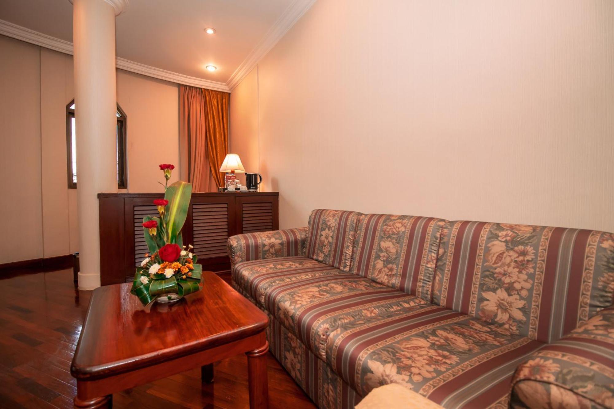 Laotel Vientiane Extérieur photo